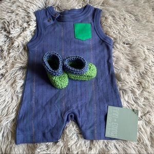 New Baby boy 0-3 months outfit with 100% handmade crochet booties